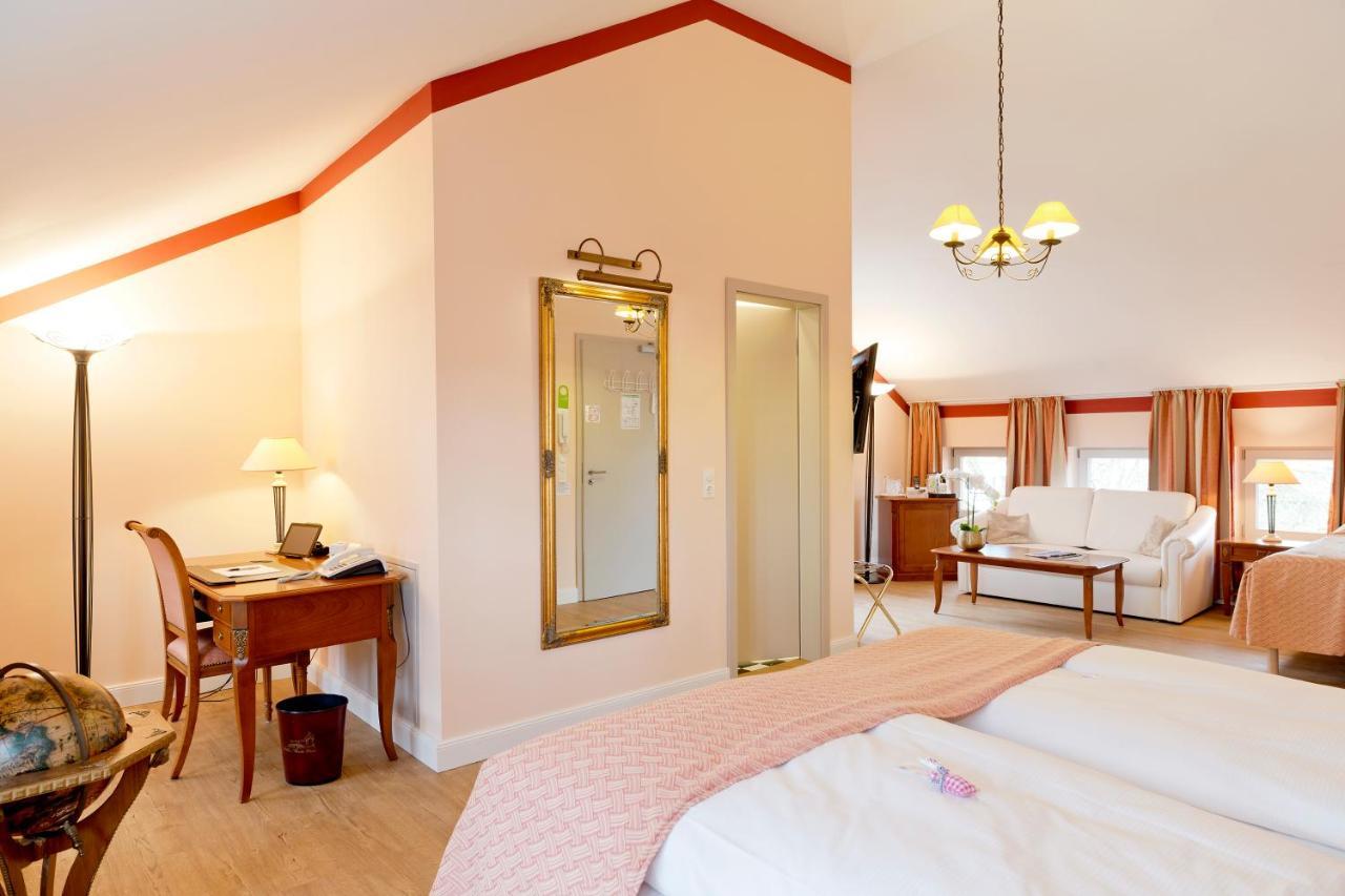 Hotel Villa Monte Vino Потсдам Экстерьер фото
