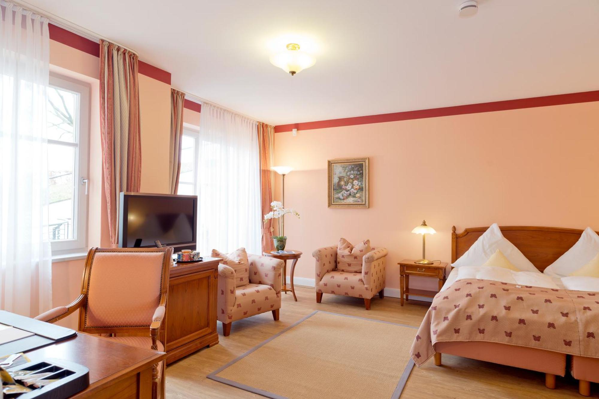 Hotel Villa Monte Vino Потсдам Экстерьер фото
